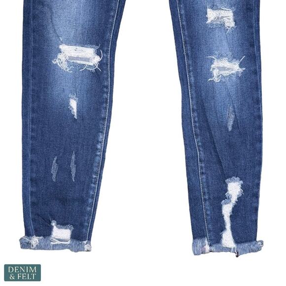 KanCan Distressed Skinny Jeans Dark Wash Raw Hem Women’s 7/27 Preowned - Picture 3 of 11